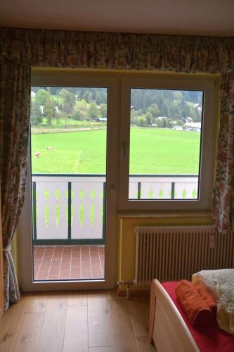 Hostal Pension Edelweiss Top21
