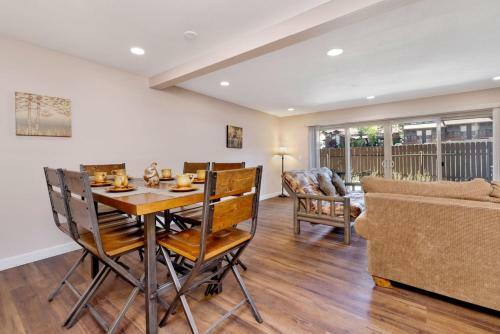 Summit Backyard B By Big Bear Vacations