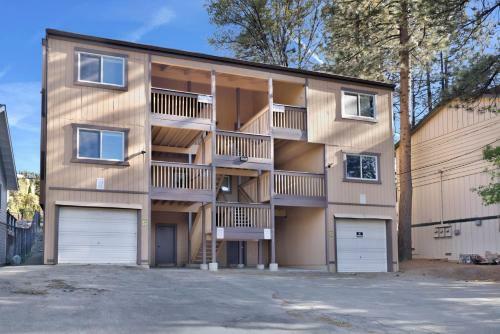 Summit Backyard C By Big Bear Vacations