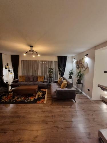 Omki Villa