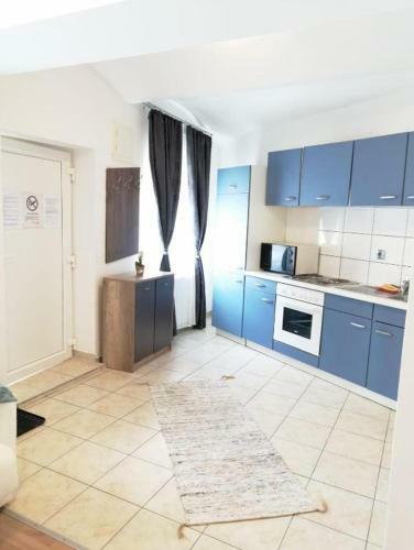 Hostal Apartmenthaus Beim Lkh Graz