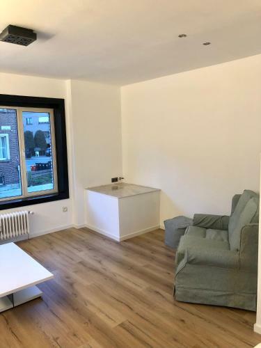 Luxury Two Bedroom Apartment With Bath