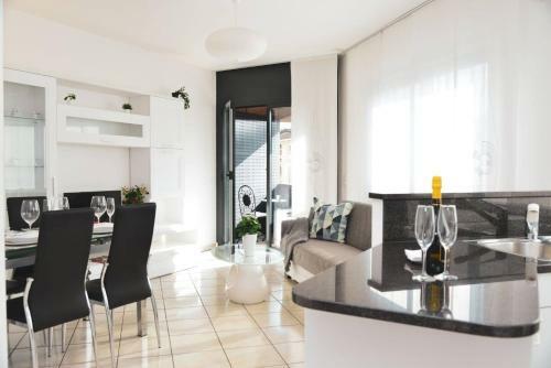 Central City Suite Apartment