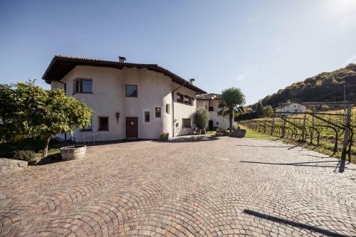 Agroturismo Weingut Don�