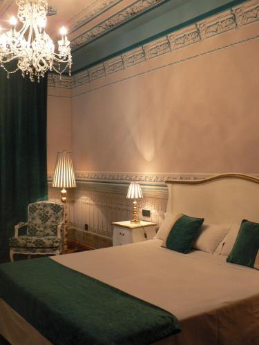 Hostal Posada Real Los Cinco Linajes