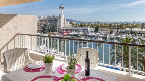 Apart-rent Apartamentos Port Grec