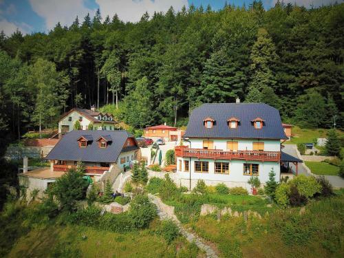 Hostal Penzion Bawaria