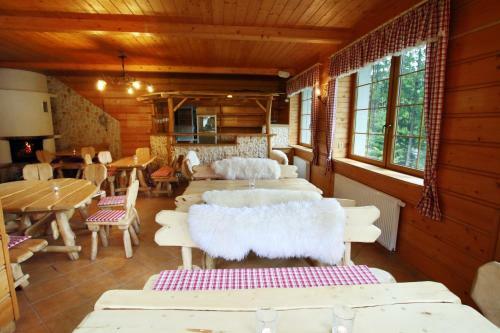 Hostal Penzion Bawaria