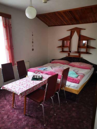 Hostal Penzion U Arno?ta Skl�?e