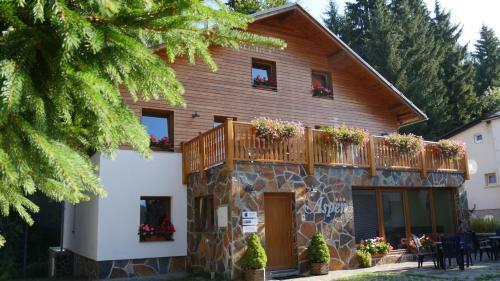 Hostal Pension Aspen Harrachov