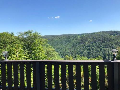 Bungalow Schwarzatalblick In Bad Blankenburg Ortsteil B�hlscheiben