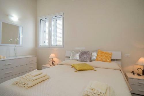 Apartamento Holiday Villa White