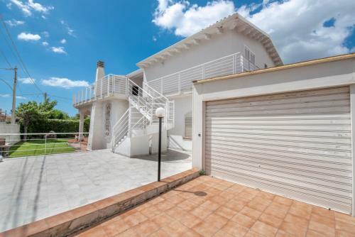 Apartamento Holiday Villa White
