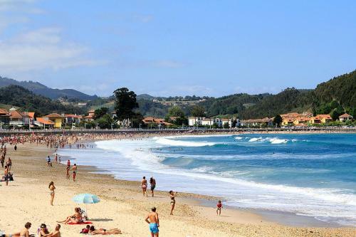 Apartamentos Rurales " Les Escueles De Coll�a"
