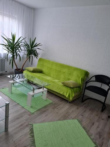 Apartamento Fr�nkische Rh�n Wohnung Mit Bergblick ?
