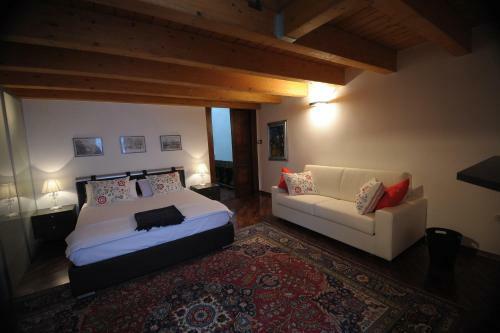 Hostal Saint Patrick Guest House