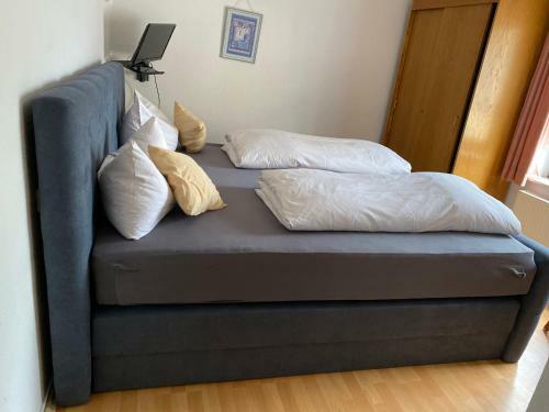 Hostal Hotel Und Pension Brunnenhof