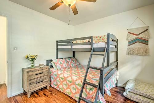 Bright Carson Cottage About 8 Mi To Long Beach!