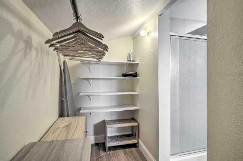 Updated Livermore Apartment With Private Deck!