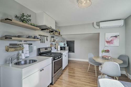 Updated Livermore Apartment With Private Deck!