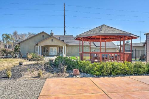Manteca Home With Gated Yard About 2 Mi To Downtown