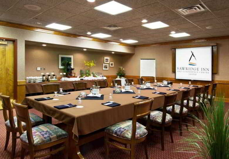 Hotel Sawridge Inn And Conference Centre