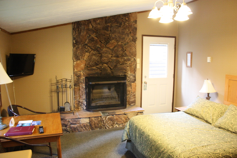 Hotel Sunwapta Falls Rocky Mountain Lodge
