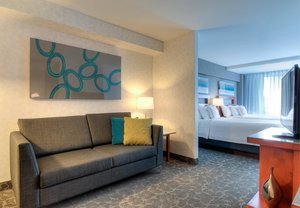 Hotel Marriott Springhill Suites Old Montreal
