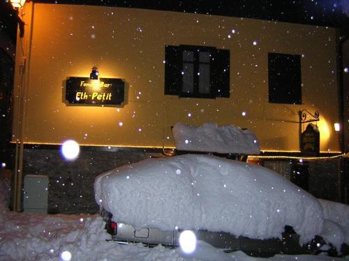 Hostal Fonda Eth Petit