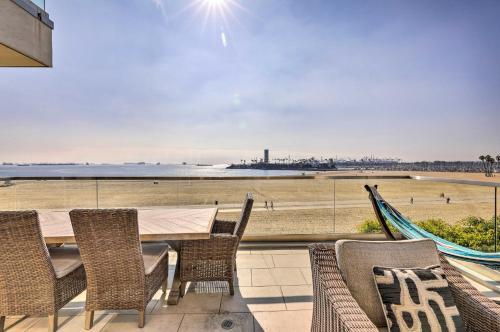 Apartamento Ideally Located Condo 1 Mi To Junipero Beach!
