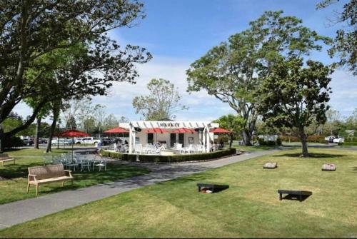 Apartamento ? Gorgeous 1 Bd Apt, Million $ View On Golf Course ?