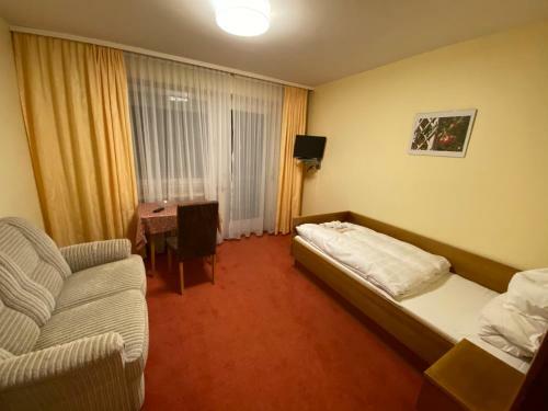 Apartamento Einzelzimmer Mit Balkon