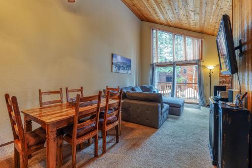 Meadow Ridge Condos