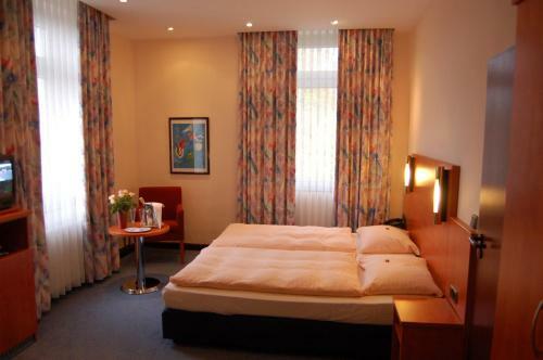 Astoria Hotel