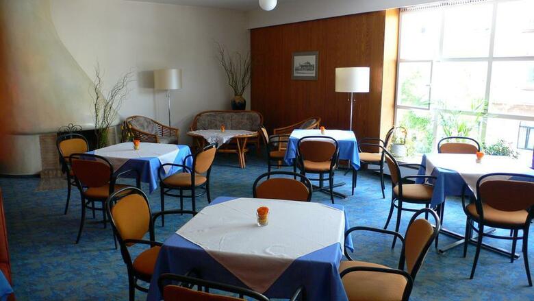 Hotel Meran Hallenbad & Sauna
