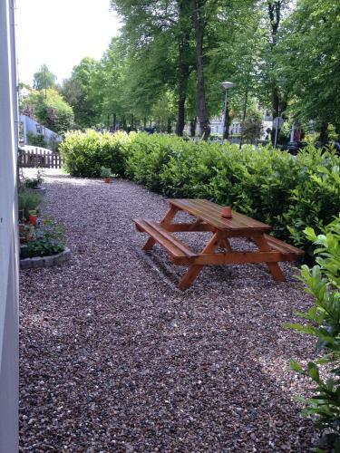 Bed & Breakfast Hotel Stadtpark-garni