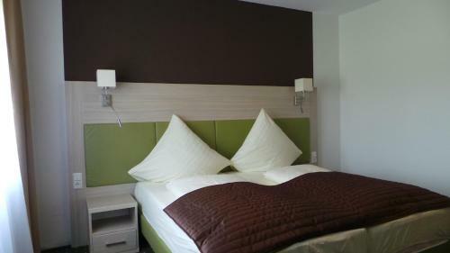 Hotel Landgasthof & G�stehaus Rh�nblick