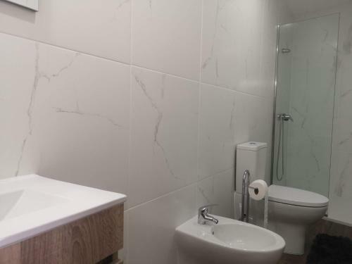 Hotel Leonchic - Guest House