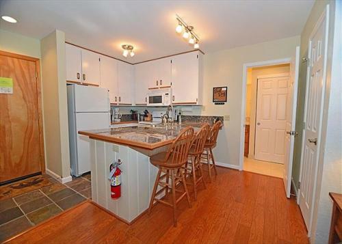 Apartamento St Anton Courtyard View 2-bedroom Condo With Full Kitchen
