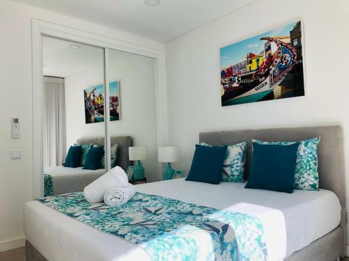 Central Tiled Apartment