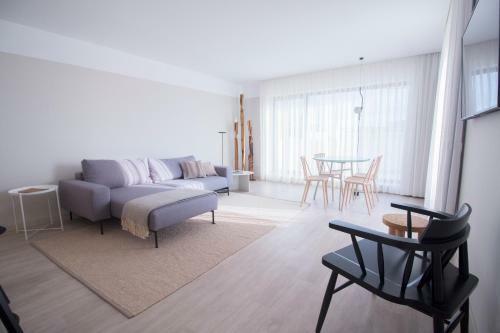 Art Home Apartments I