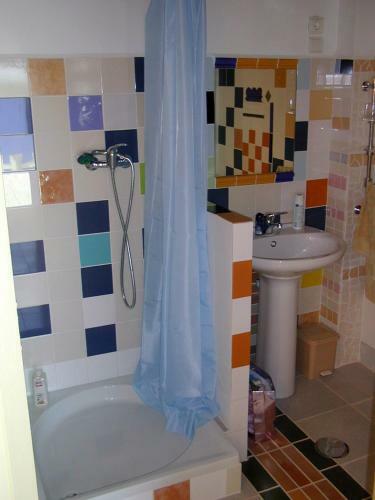 Bed & Breakfast Casa 3 �guias