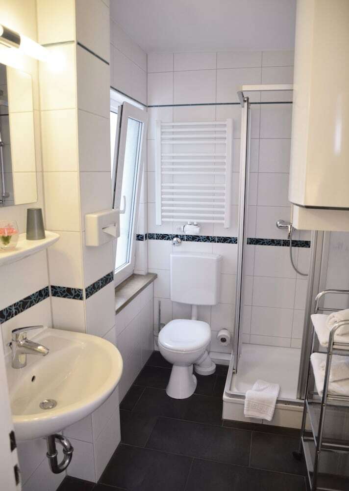 Hostal Hotel Lex Im Gartenhof