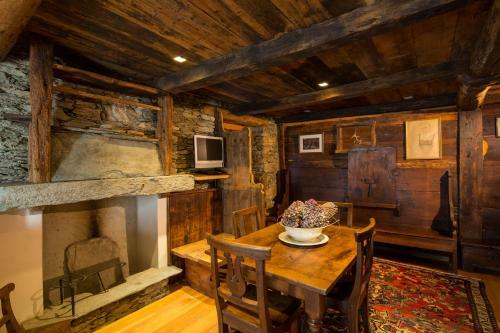 Hostal Walser House