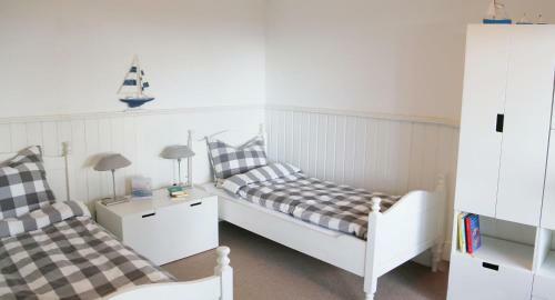 Hippen - Ferienhaus Gro�es Meer