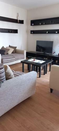 Apartamento Confortable Departamento Centrico En Trelew