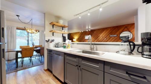 Apartamento Snowcreek I #11 Condo