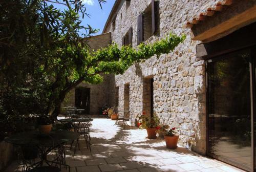Hotel H�tel Mas De L'espa�re
