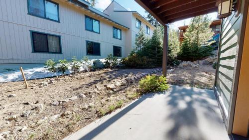 Red Slate Canyon Lodge