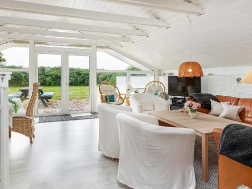 Holiday Home L�kken Clvi